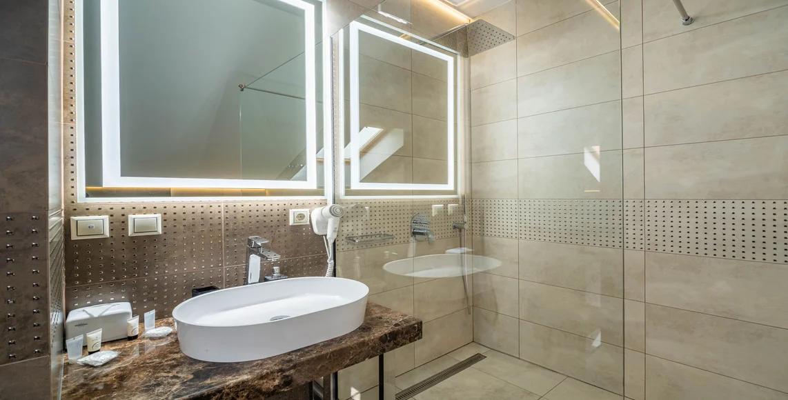 Напівлюкс мансардний