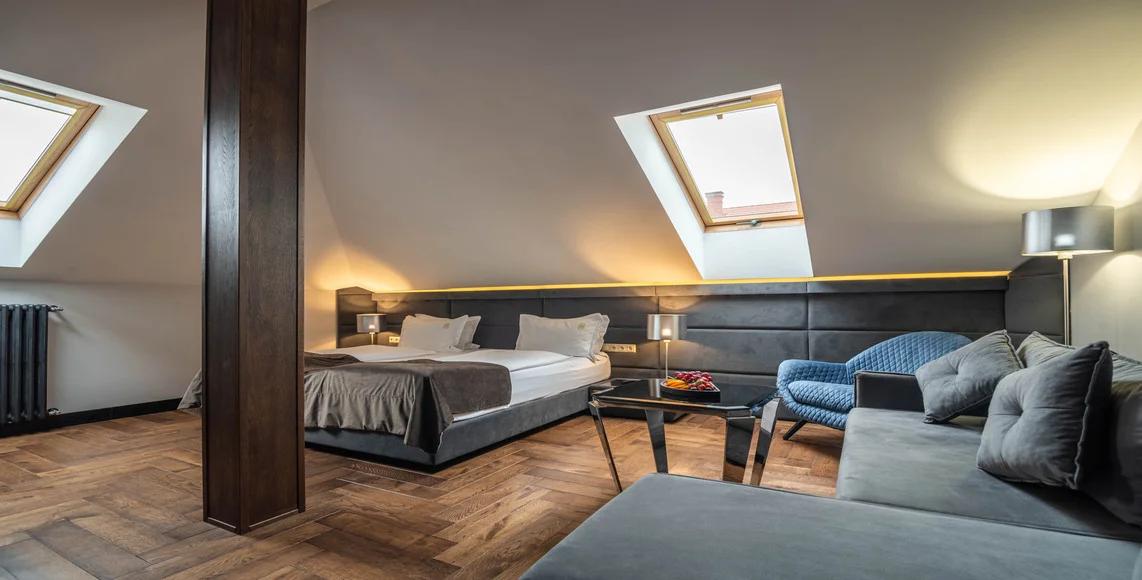 Напівлюкс мансардний