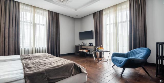 Напівлюкс з балконом