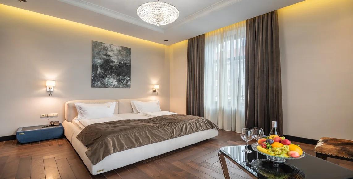 Напівлюкс з балконом