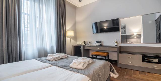 Стандартний номер економ-класу