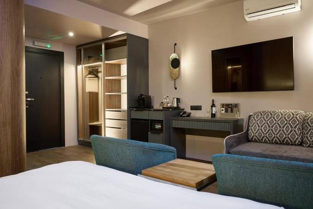 Двомісний мансардний номер (корпус Fomich)