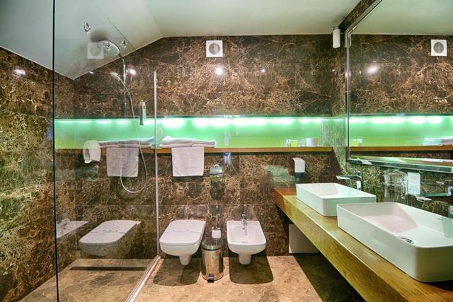 Котедж на дві сімʼї (корпус Fomich)