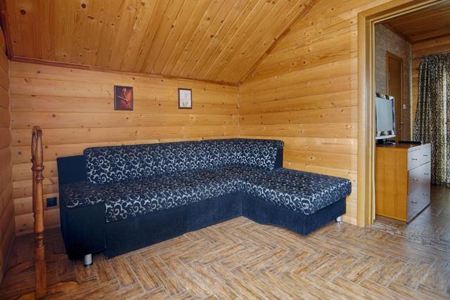 Котедж на дві сімʼї (корпус Fomich)