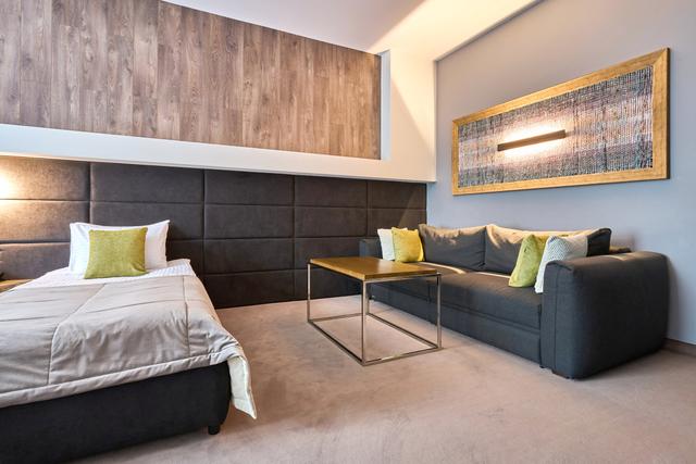 Сімейний напівлюкс