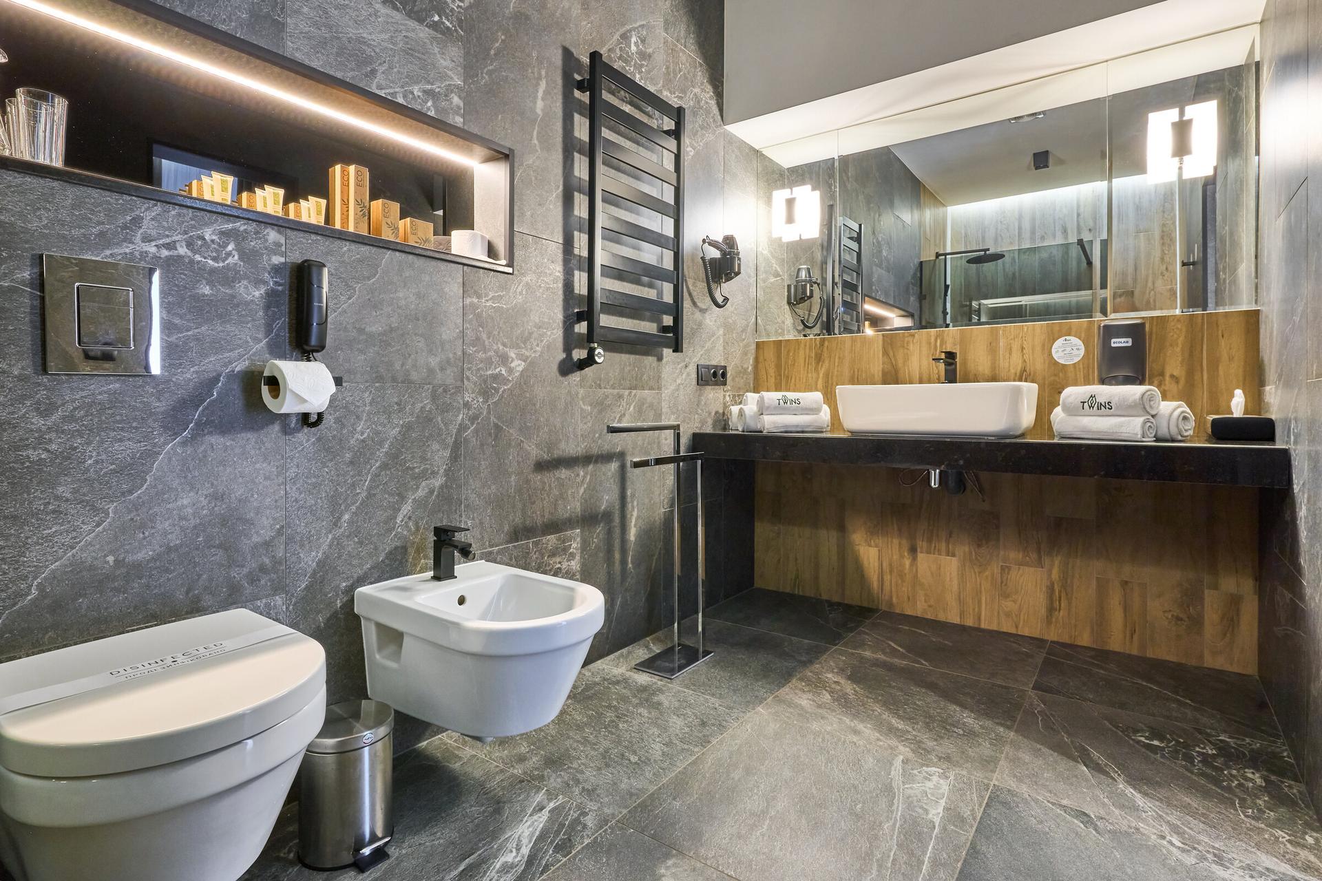 Сімейний напівлюкс