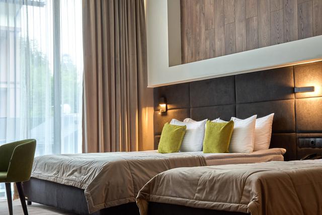 Сімейний напівлюкс