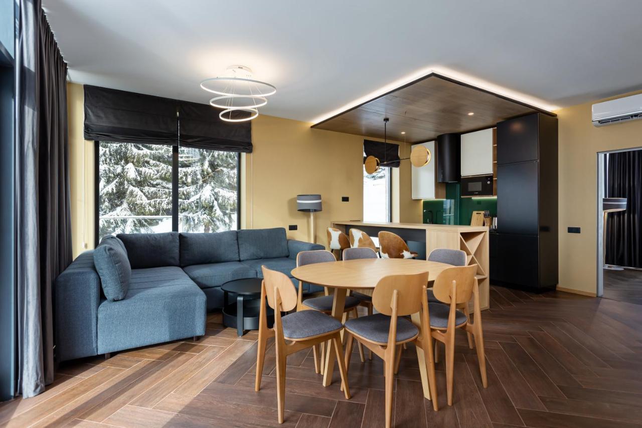 Вілла з власним басейном