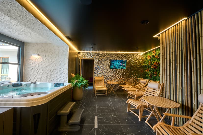 Готельний комплекс Готель Chalet Fomich у Буковелі з басейном і SPA, фото 3 fomich.ua