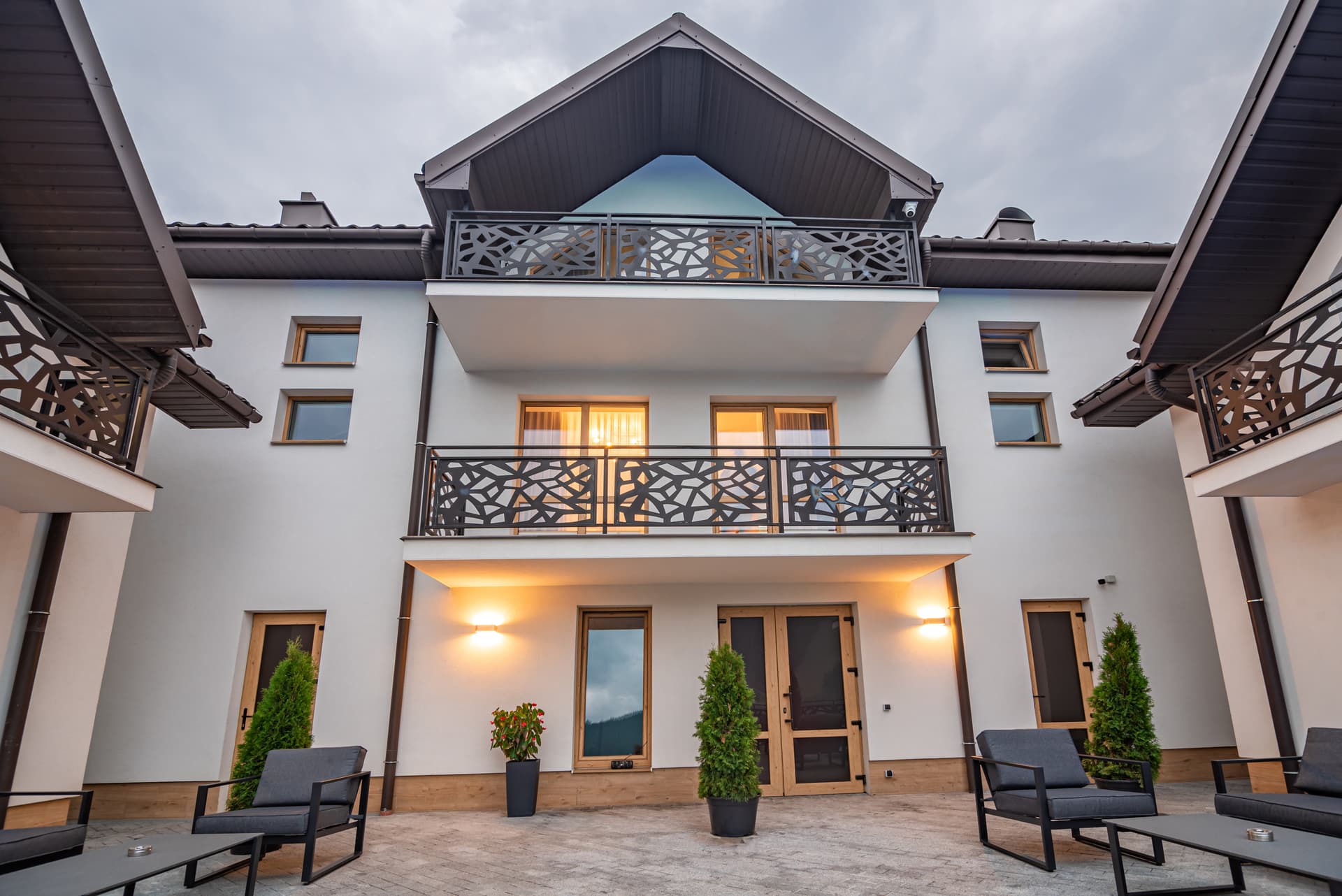 Готельний комплекс Готель Chalet Fomich у Буковелі з басейном і SPA, фото 2 fomich.ua