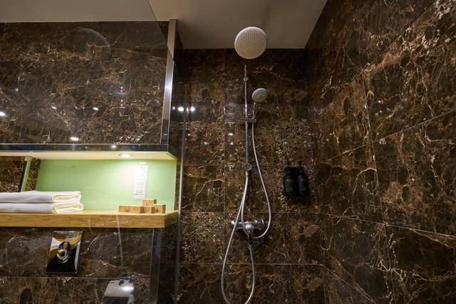 Напівлюкс з балконом (корпус Burshtyn)