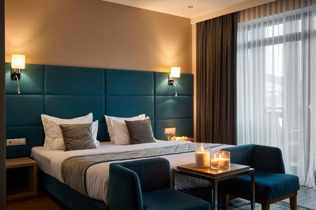 Напівлюкс з балконом (корпус Burshtyn)