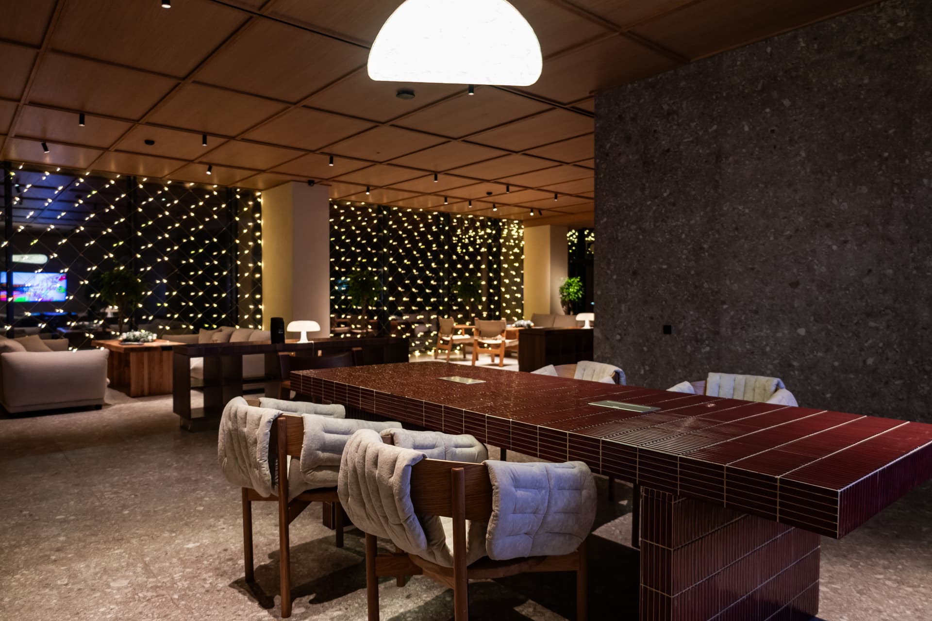 Twins Hotel & Spa in Bukovel Near the Ski Lift with Swimming Pools, Photo 3 fomich.ua