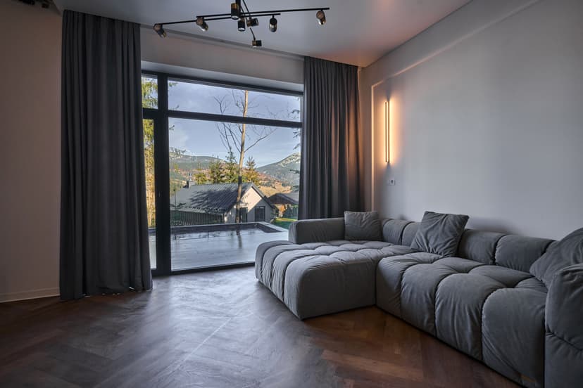 Modern Buko Village Cottage in Polyanytsia with a Swimming Pool, Photo 4 fomich.ua