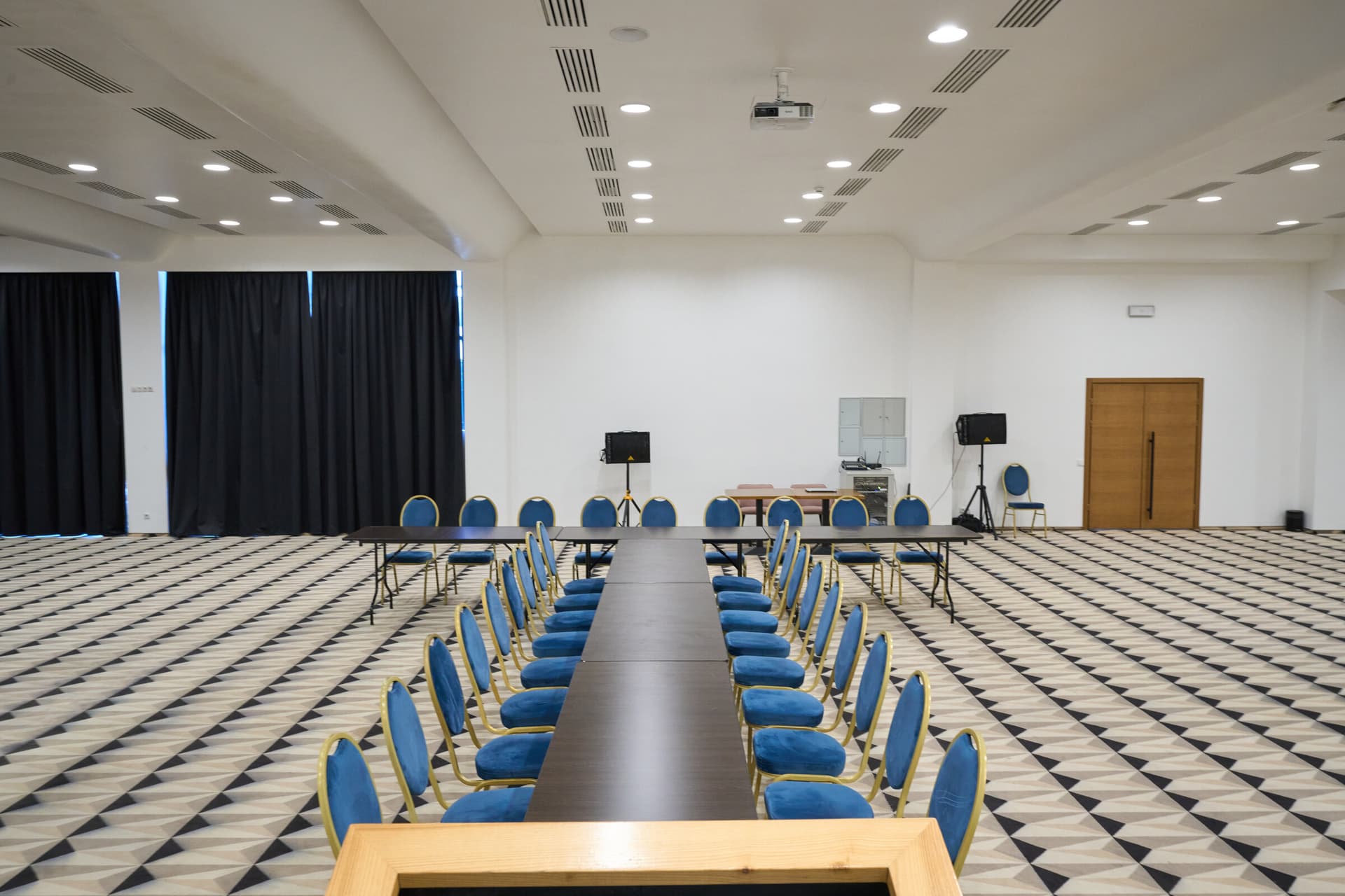 GRAND HALL, photo 6 Fomich