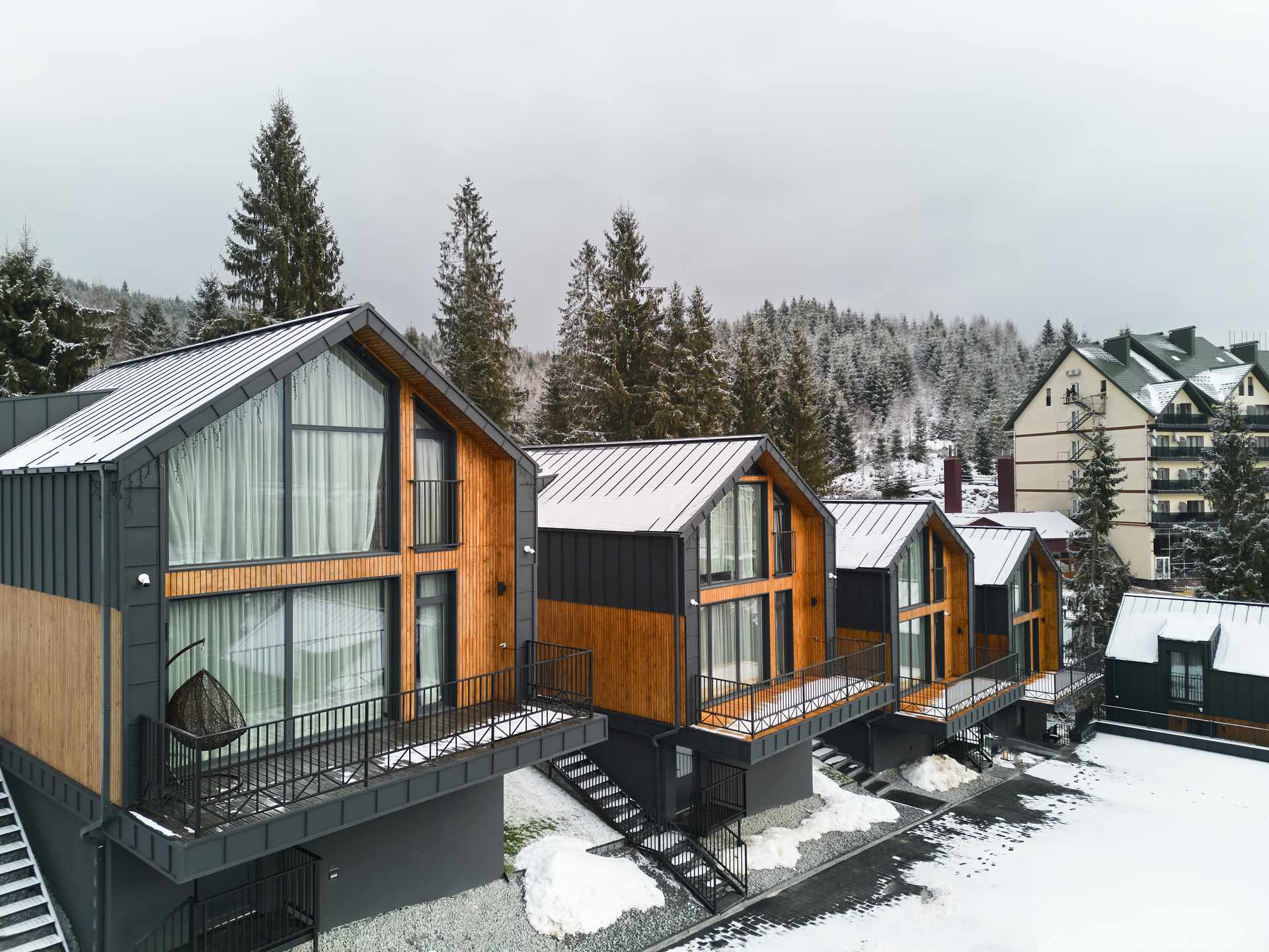 Fomich Residence Guesthouses