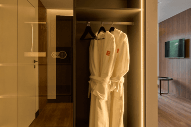 Новий готель Eterna Hotel & Spa біля ТК Буковель, фото 8 fomich.ua